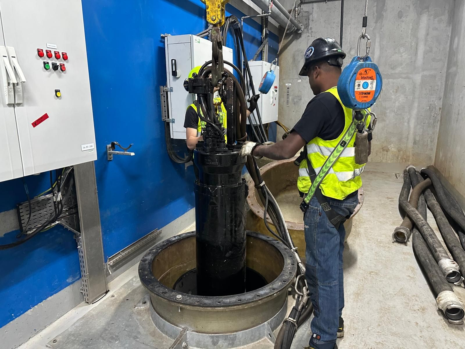 AEP — Pose de pompe immergée